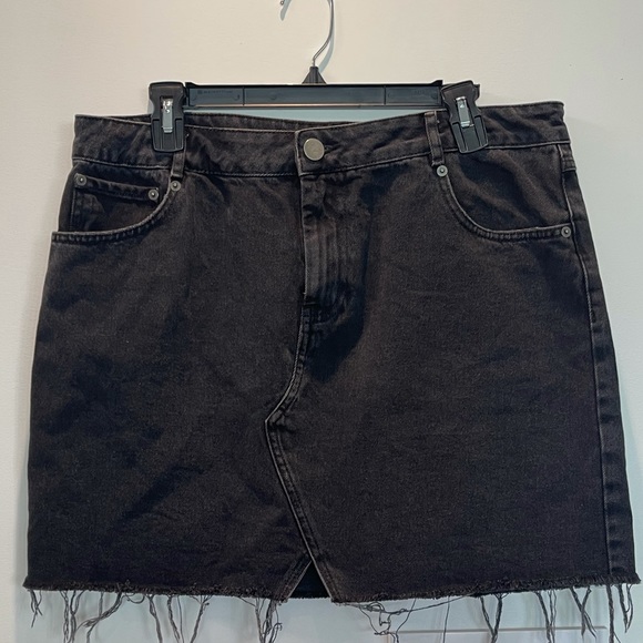 ASOS Denim skirt - Picture 1 of 3